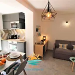Hyeres-Plage -T2 Neuf Rdj Clim Wifi - La Capte By Hc
